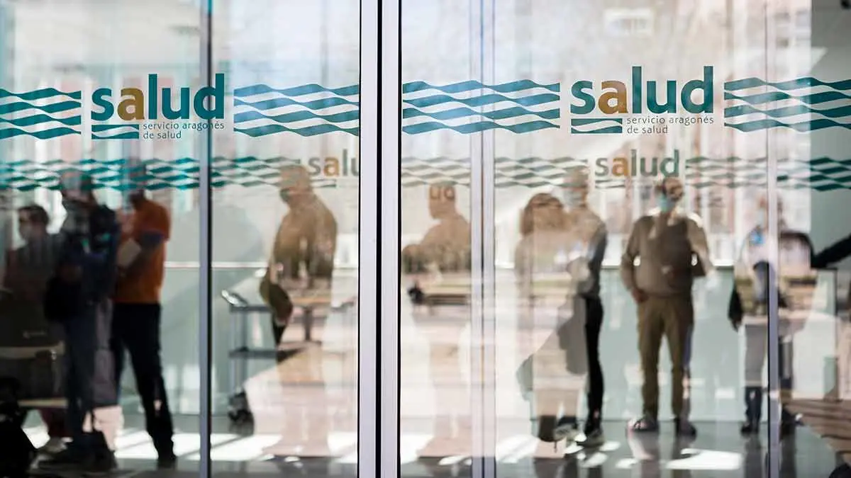 La ausencia de un nuevo profesional m&eacute;dico, y siendo ya dos los m&eacute;dicos de baja, han modificado el horario del Centro de Salud.