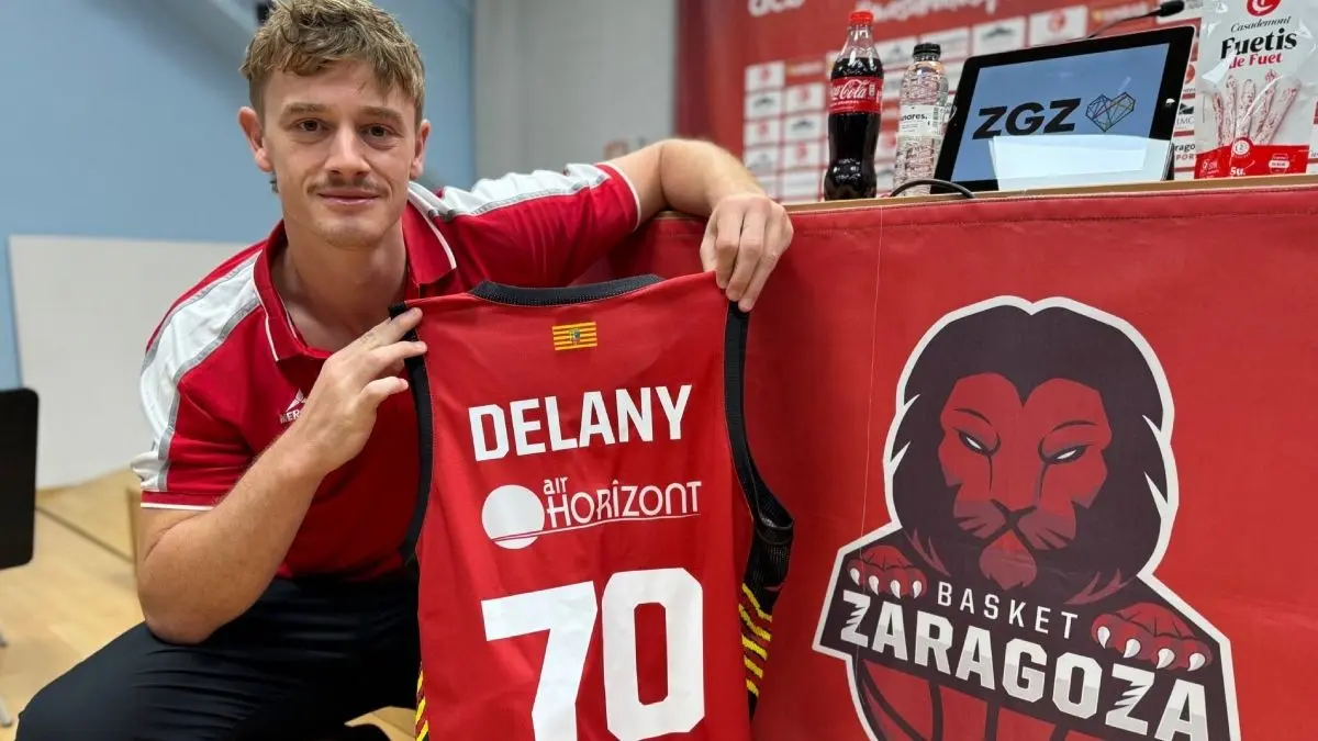 Finn Delany ha sido presentado esta ma&ntilde;ana con el Casademont. Foto: Casademont Zaragoza.