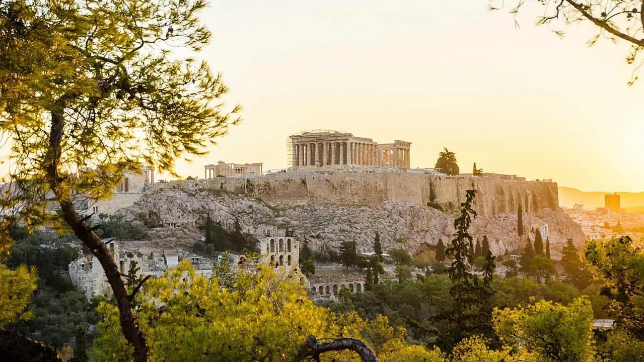 Uno de los monumentos que se podr&aacute; visitar en estos viajes es el Acr&oacute;polis de Atenas.