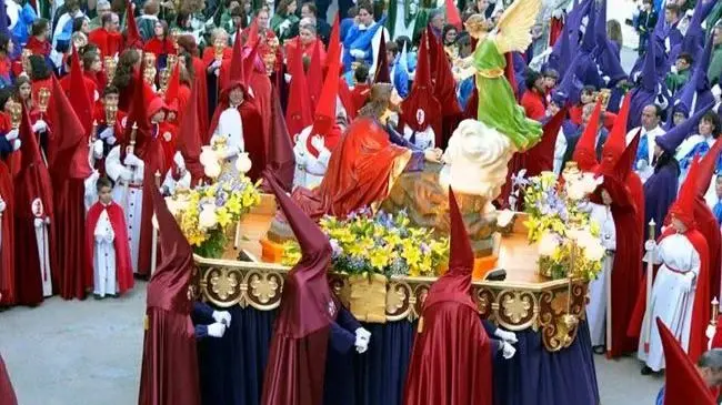 Procesi&oacute;n Semana Santa de Andorra. Foto: rutadeltamboryelbombo.com