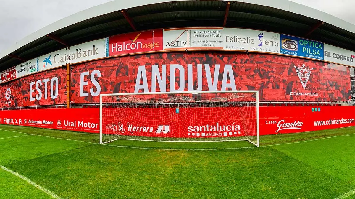 El Real Zaragoza busca ganar de nuevo al Mirand&eacute;s. Foto: C.D. Mirand&eacute;s