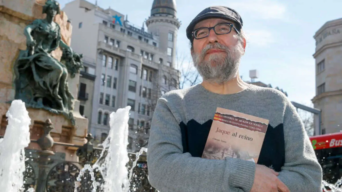 El exdiputado Ches&uacute;s Yuste presenta su nueva novela en el ciclo literario de Calatorao