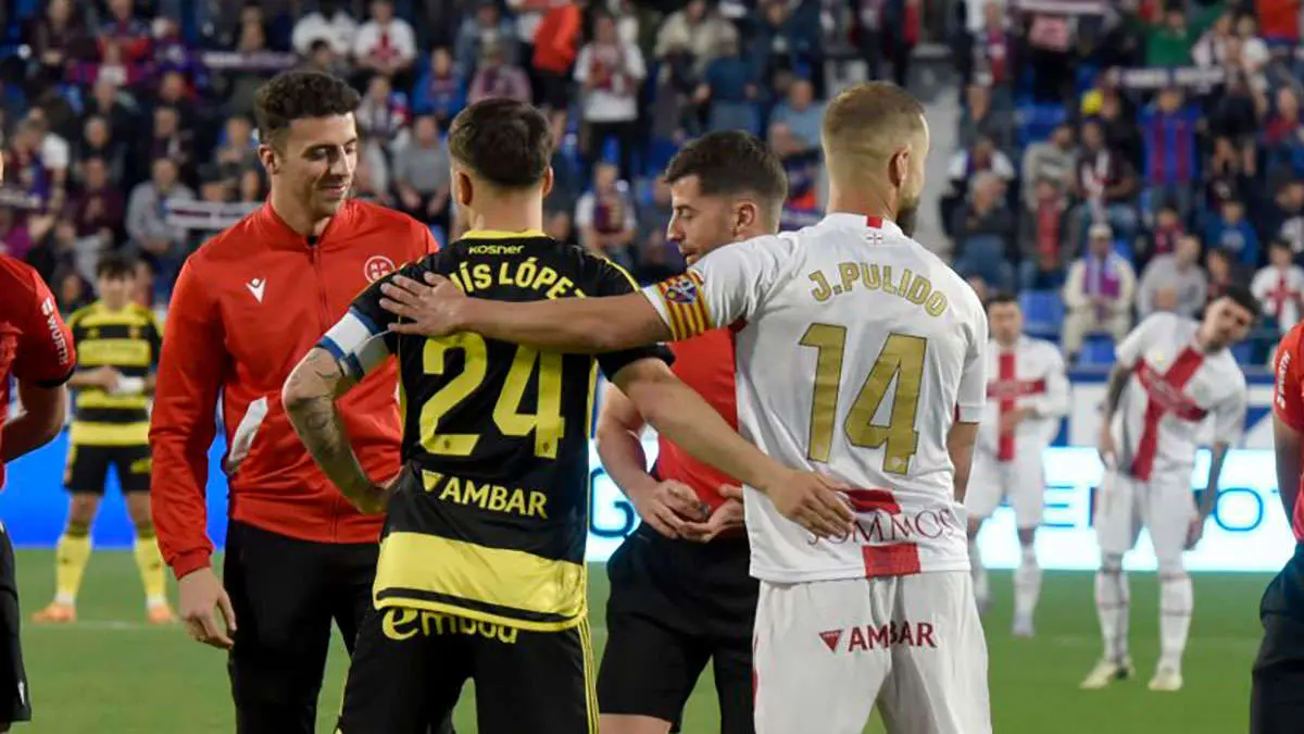 El Real Zaragoza y el Huesca se podr&aacute;n ver en casi 20 operadores en Espa&ntilde;a. Foto: LaLiga Hypermotion.