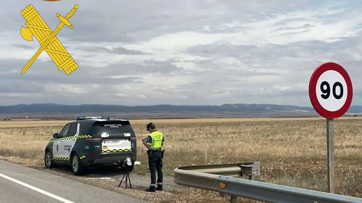 Atrapan a un conductor que circulaba a 207 kil&oacute;metros por hora en Pozuel del Campo (Teruel)