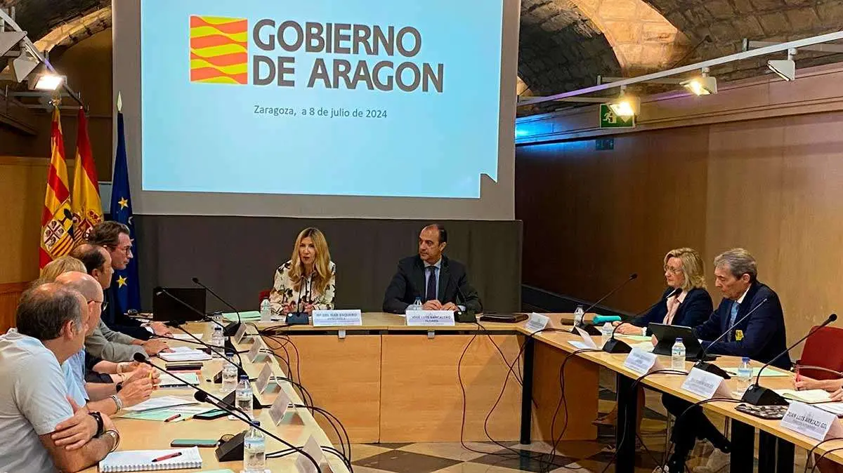 La DGA se re&uacute;ne con agentes sociales y mutuas para acortar los tiempos de las bajas laborales