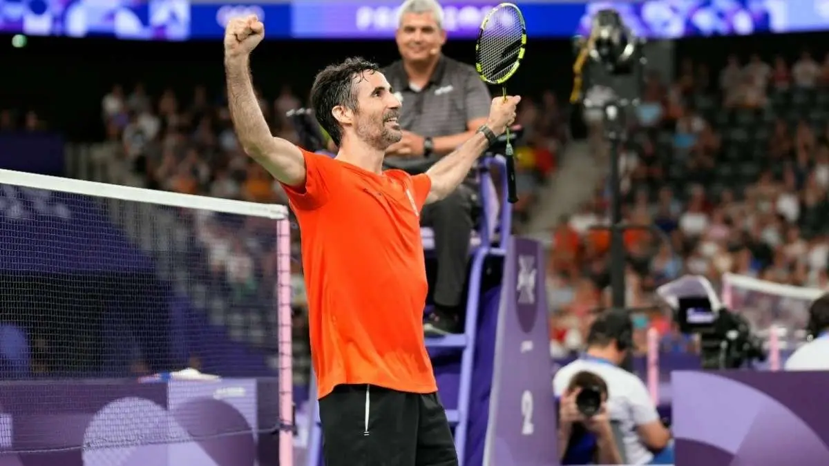 Abi&aacute;n se llev&oacute; una ovaci&oacute;n del p&uacute;blico. Foto: BadmintonESP.