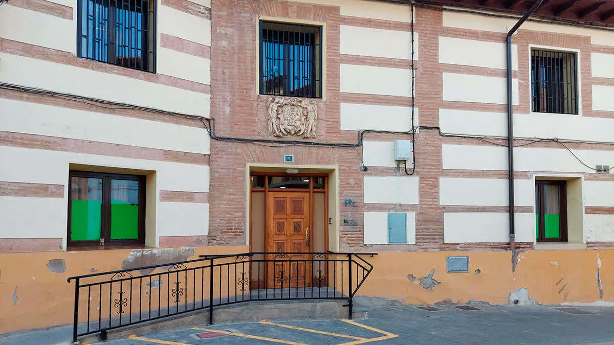 Exterior del Centro de Menores de Ateca