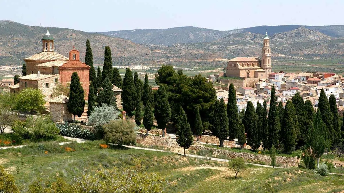 Lo de Alloza (Teruel) sorprende hasta a la propia IA, quien se muestra algo contradictoria con su propia decisi&oacute;n. Foto: Turismo de Arag&oacute;n