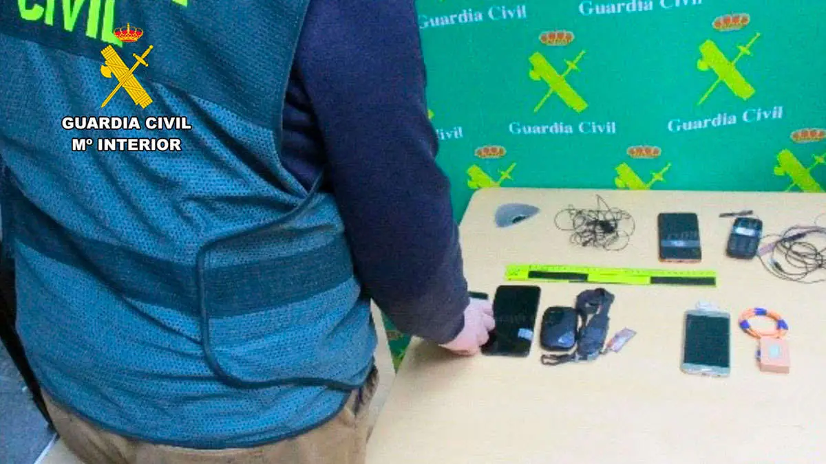 Imagen de los dispositivos. Foto: Guardia Civil