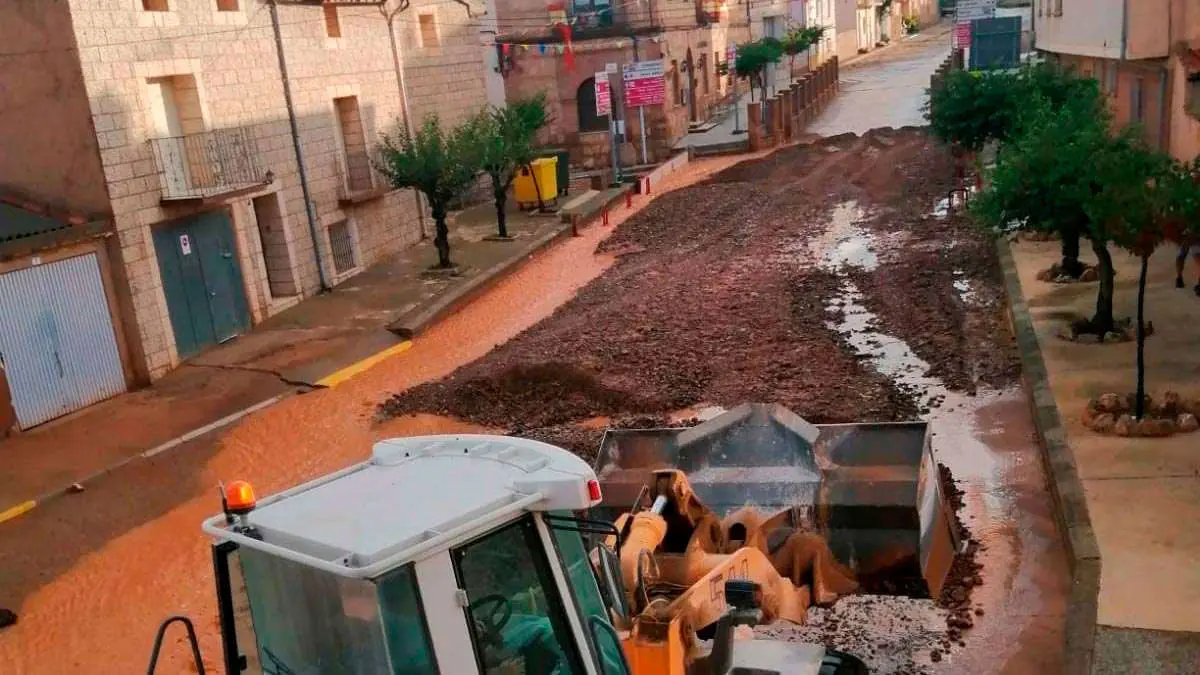 B&aacute;guena despu&eacute;s del primer temporal. Foto: Ayuntamiento de B&aacute;guena