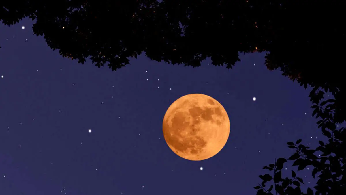 La luna de oto&ntilde;o ser&aacute; especialmente visible en el Pirineo aragon&eacute;s