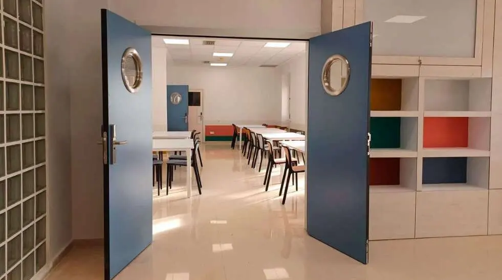 HOSPITAL