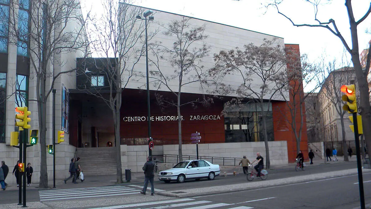 Denuncian que la ampliaci&oacute;n del albergue ha provocado una presencia cada vez mayor de personas sin hogar que viven, pernoctan y acampan en la zona