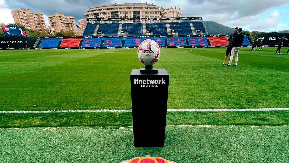 El Real Zaragoza disputa su partido en el Pepico Amat. Foto: Real Zaragoza