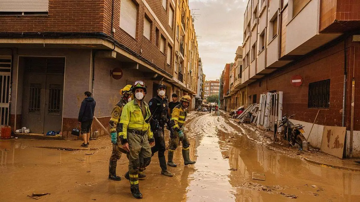 Bomberos aragoneses en Catarroja. Foto: Eduardo Ezequiel (DGA)