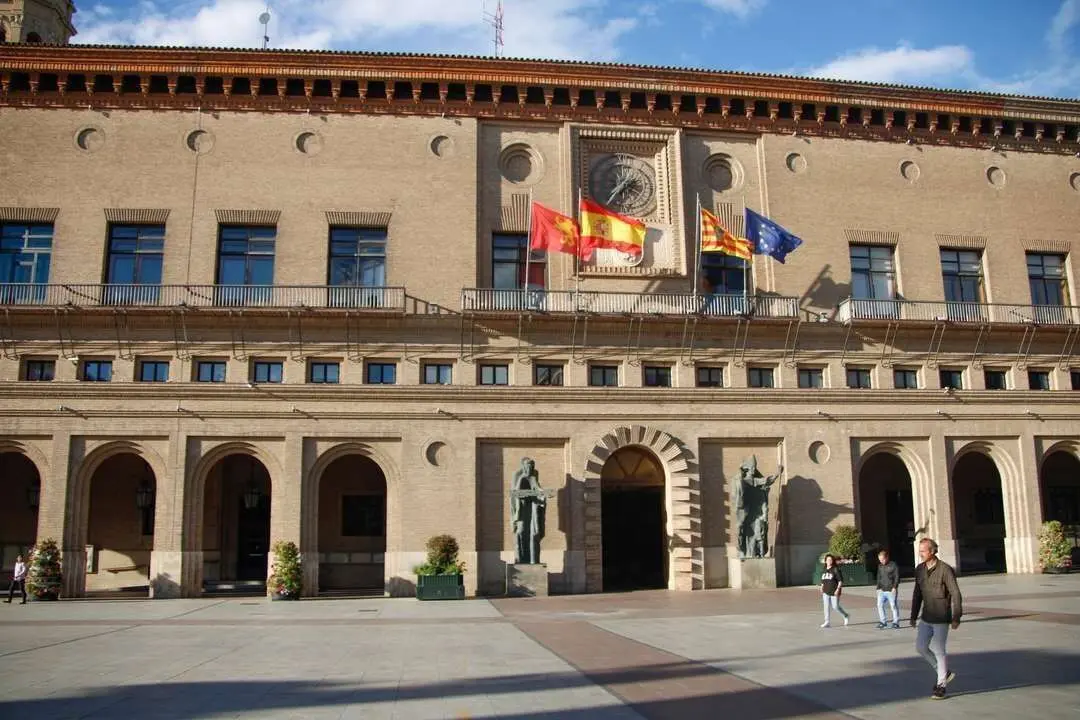 Las secciones sindicales de CGT y CCOO en el Ayuntamiento rechazan la propuesta de convenio.
