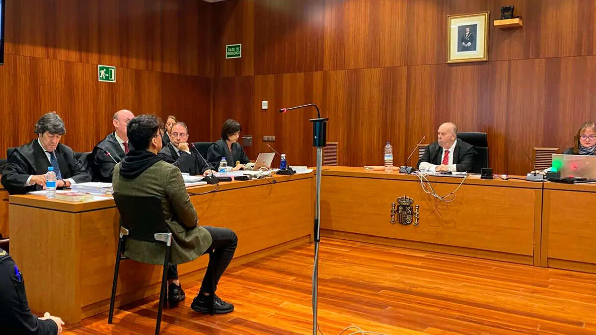 El acusado de un doble atropello que caus&oacute; la muerte de un joven de 19 a&ntilde;os de Zaragoza, durante la vista oral del juicio en la Audiencia Provincial