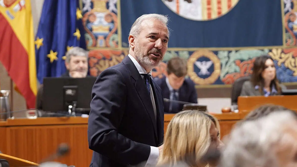 Intervenci&oacute;n parlamentaria de Azc&oacute;n. Foto: Cortes de Arag&oacute;n