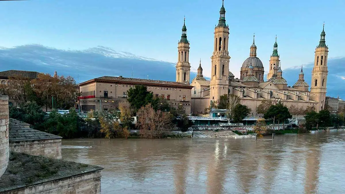 ebro-crecida