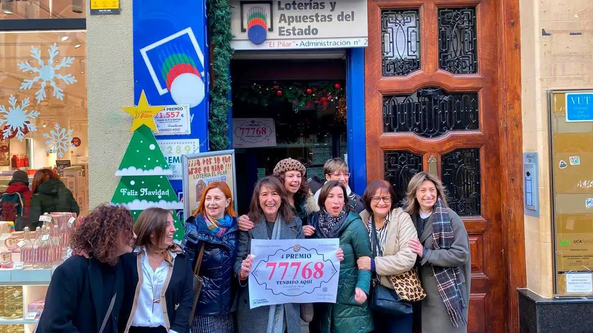 Afortunados de la Loter&iacute;a de Navidad 2024 en Zaragoza. Foto: A.D.