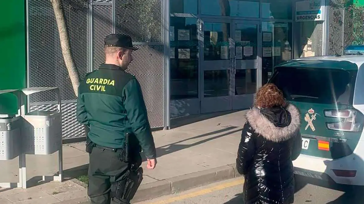 La mujer rescatada hab&iacute;a sufrido un resbal&oacute;n en su domicilio que le hab&iacute;a causado una herida sangrante
