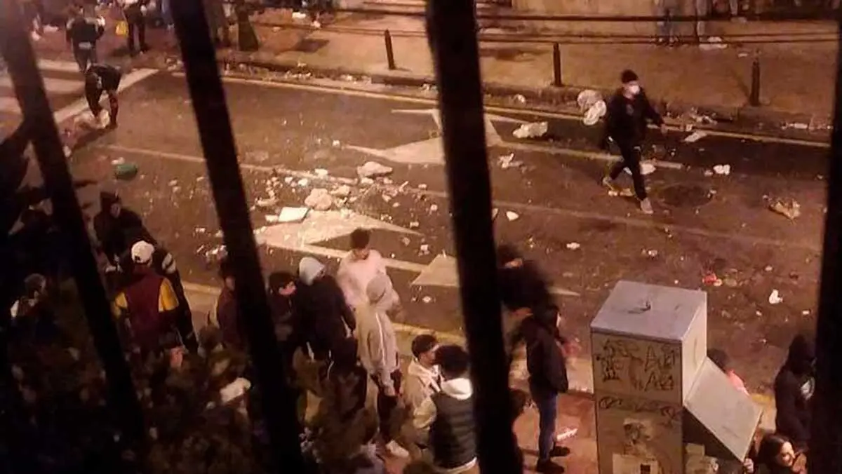 Imagen de los disturbios en el Casco Hist&oacute;rico durante las Fiestas del Pilar de 2021