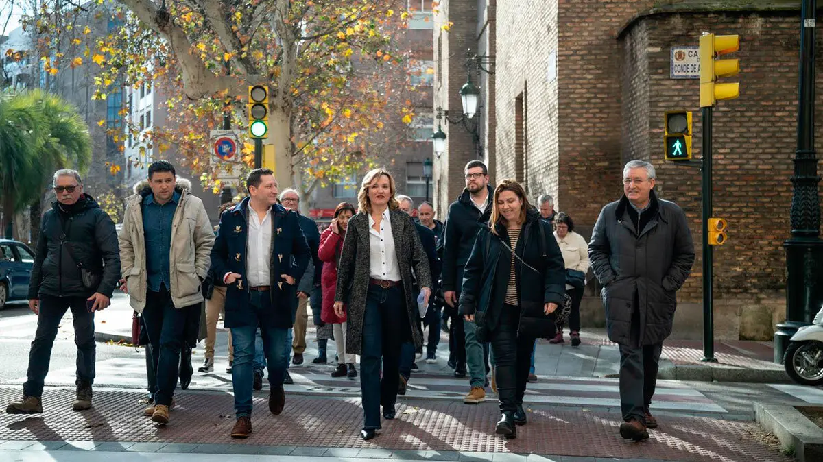 Alegr&iacute;a en su llegada a la sede de Conde Aranda. Foto: PSOE