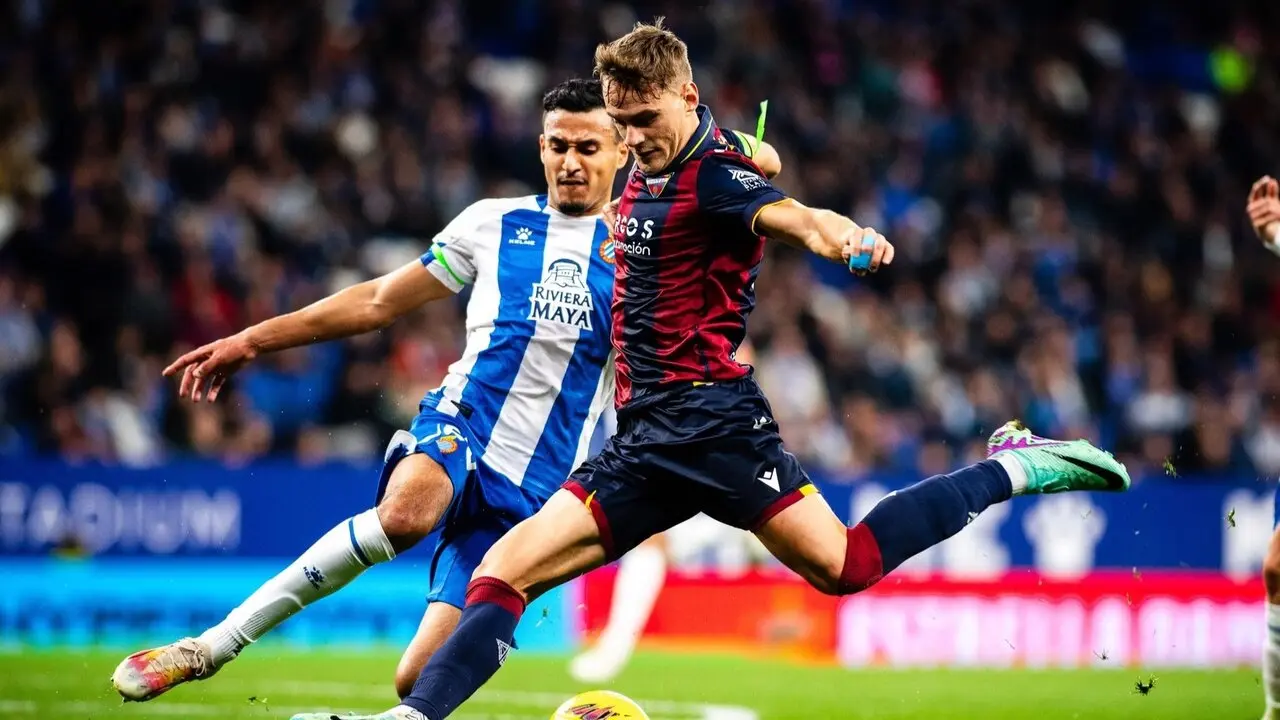 Dani G&oacute;mez llega en propiedad desde el Levante. Foto: Levante U.D.