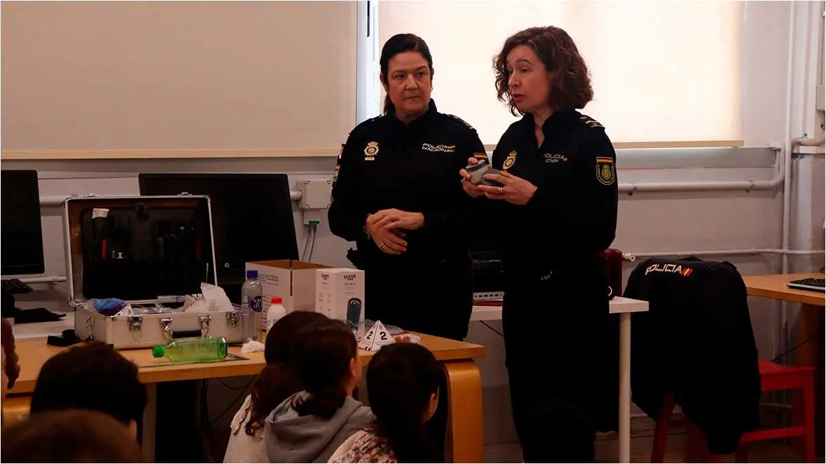 POLICIA-CIENTIFICA-2