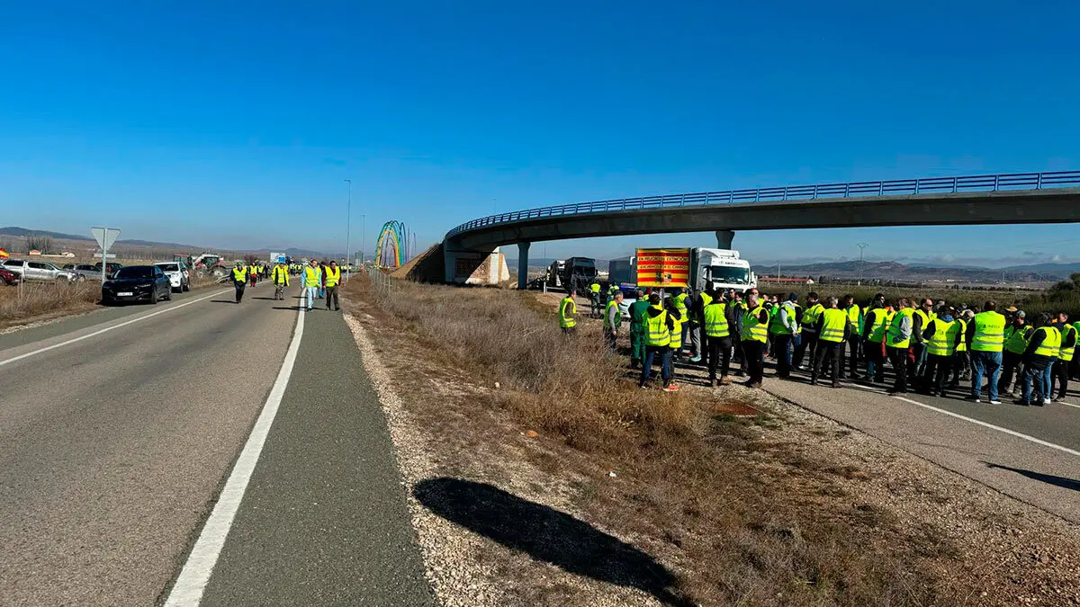 Cortes de carretera por parte de AEGA en febrero de 2025. Foto: AEGA