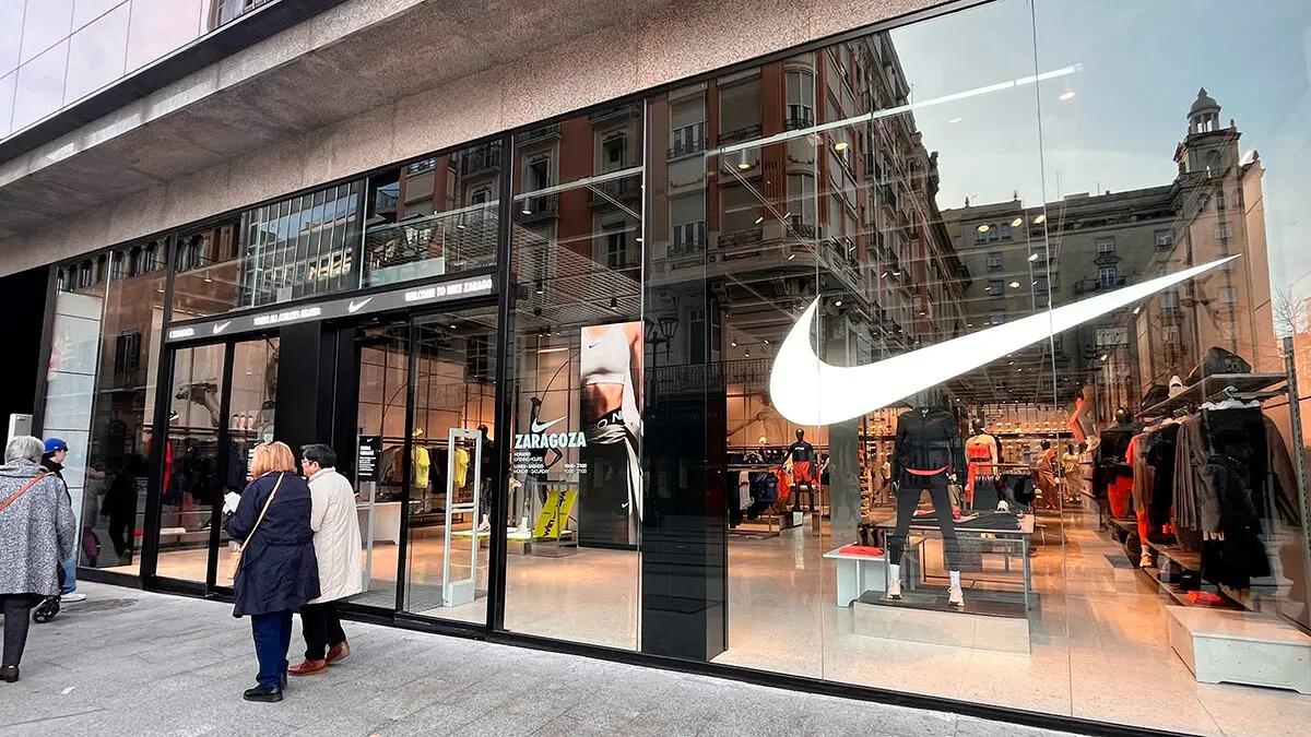 Una conocida tienda de ropa deportiva en pleno centro de Zaragoza sufri&oacute; un hurto este martes.