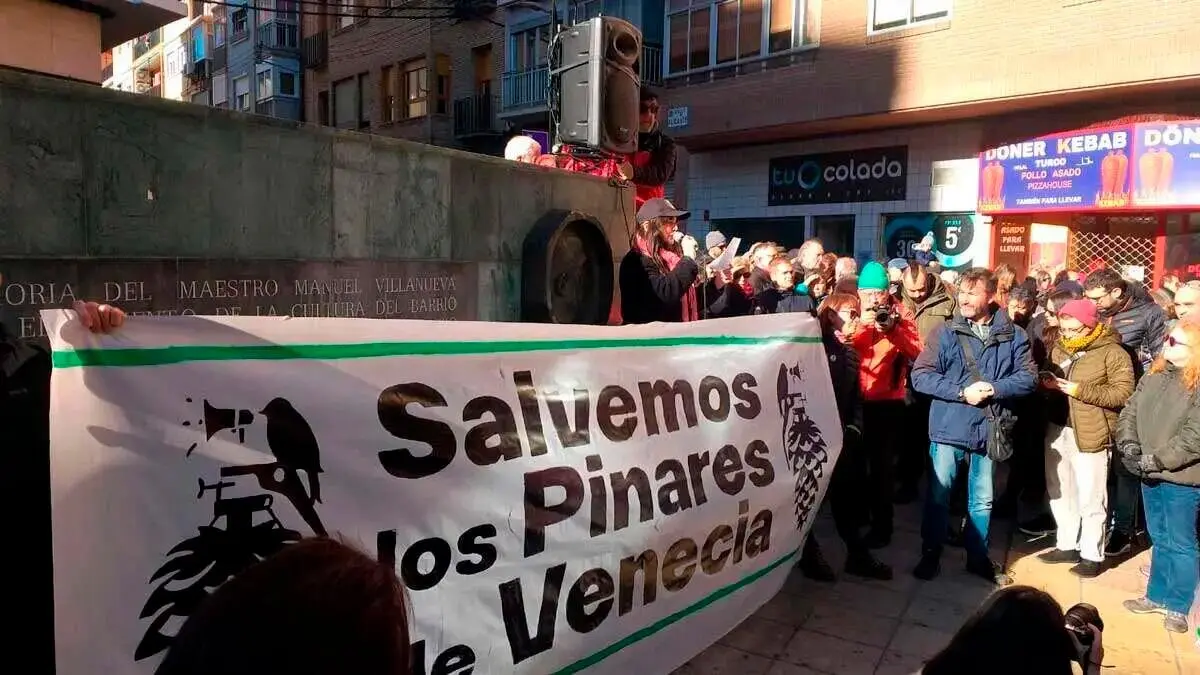 zaragoza-no-se-vende-pinares-venecia