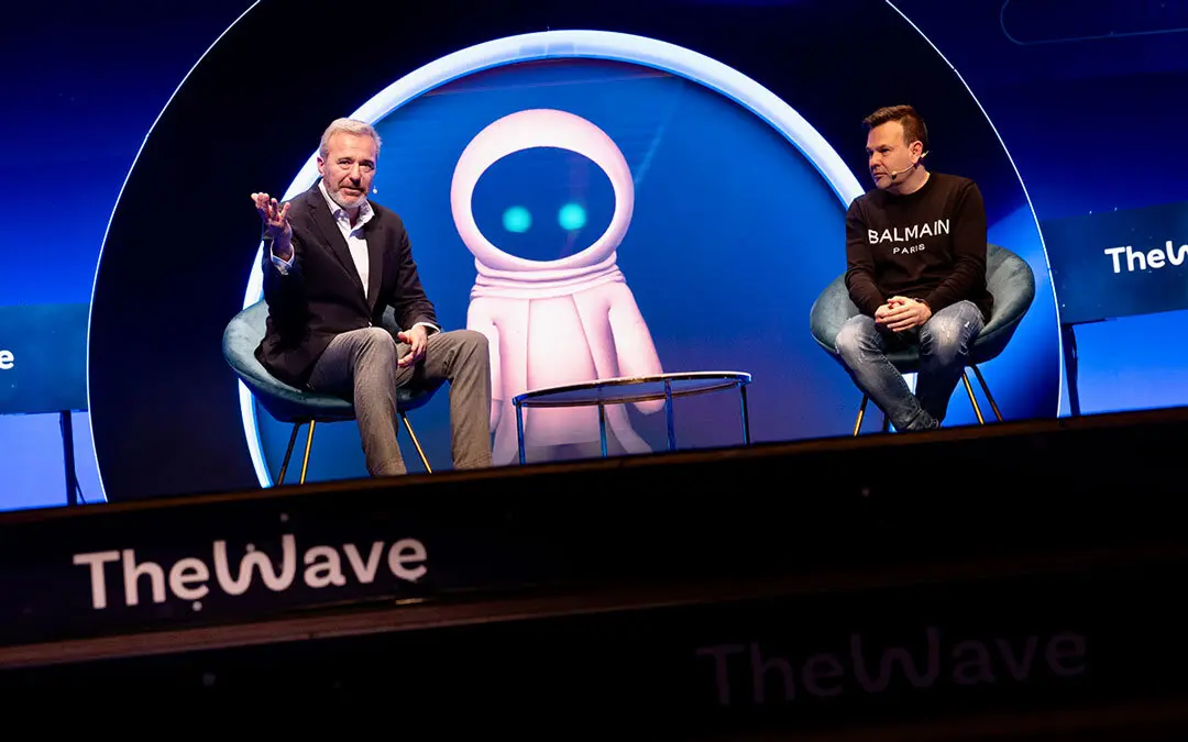 Jorge Azc&oacute;n y Jos&eacute; El&iacute;as durante el coloquio en The Wave. Foto: DGA/ Fabi&aacute;n Sim&oacute;n