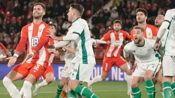 El Huesca estar&aacute; atento a lo que haga el Almer&iacute;a hoy. Foto: La Liga.