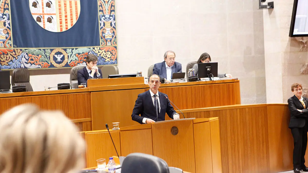 Bancalero, este viernes en el Pleno. Foto: Cortes de Arag&oacute;n