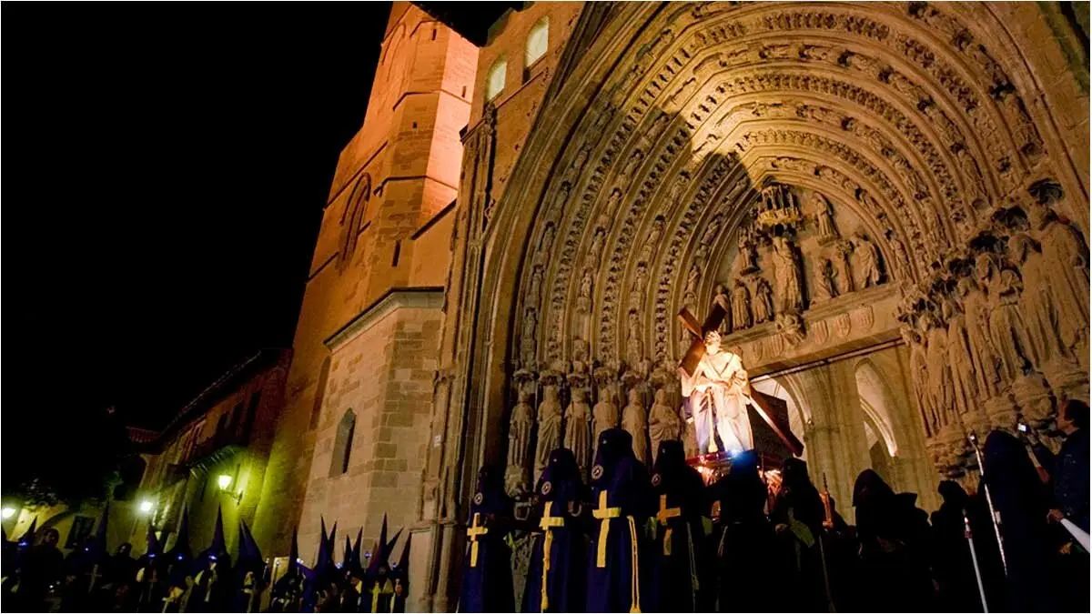 huesca_semanasanta_19-(1)