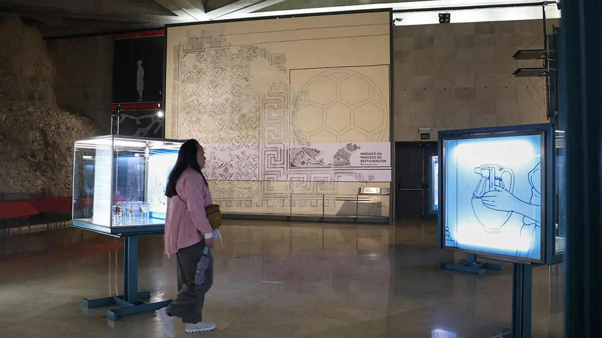 El mosaico de Las Musas est&aacute; en el Museo del Foro Romano de Zaragoza. Foto: Pilar &Aacute;lvarez