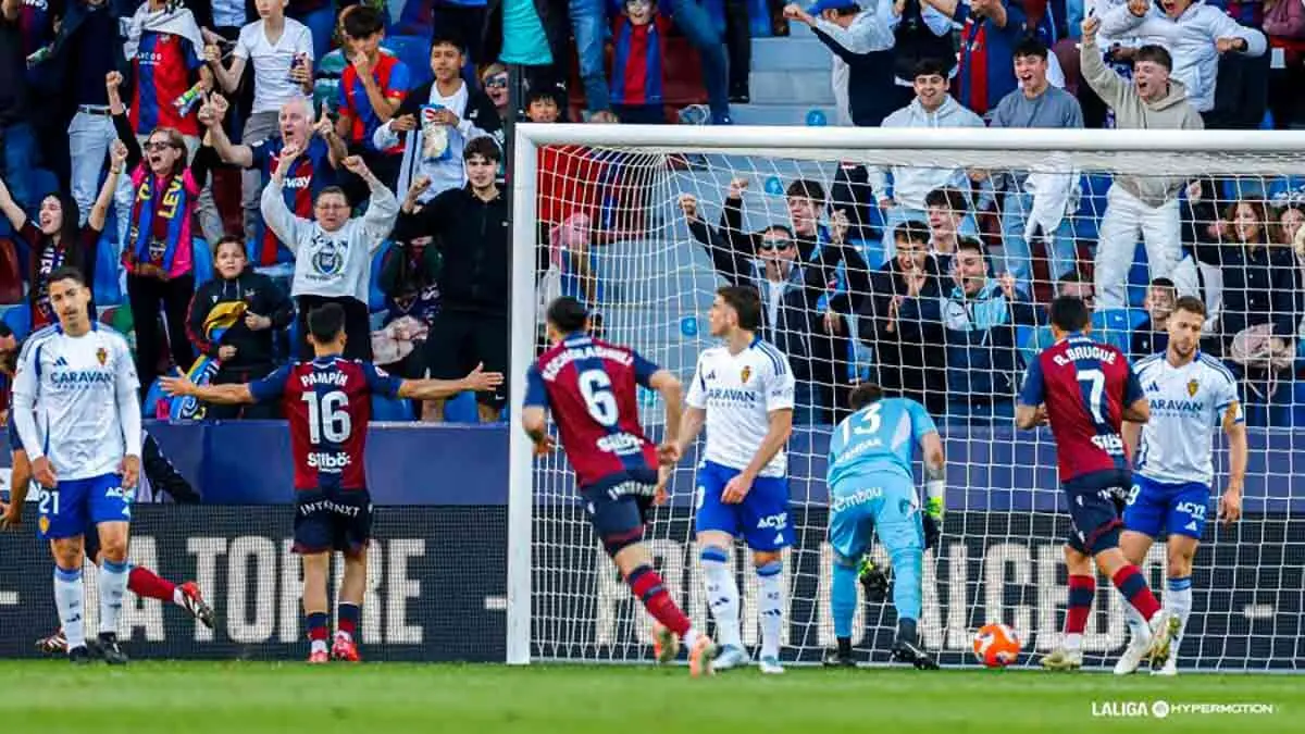 El Levante pas&oacute; por encima del Real Zaragoza en el choque de vuelta. Foto: LaLiga