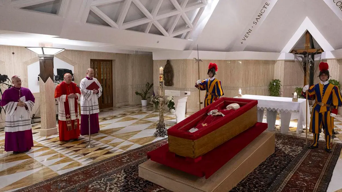 papa-francisco-feretro-3