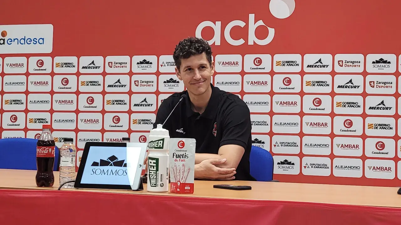 San Miguel ha comparecido antes de poner rumbo a Badalona.