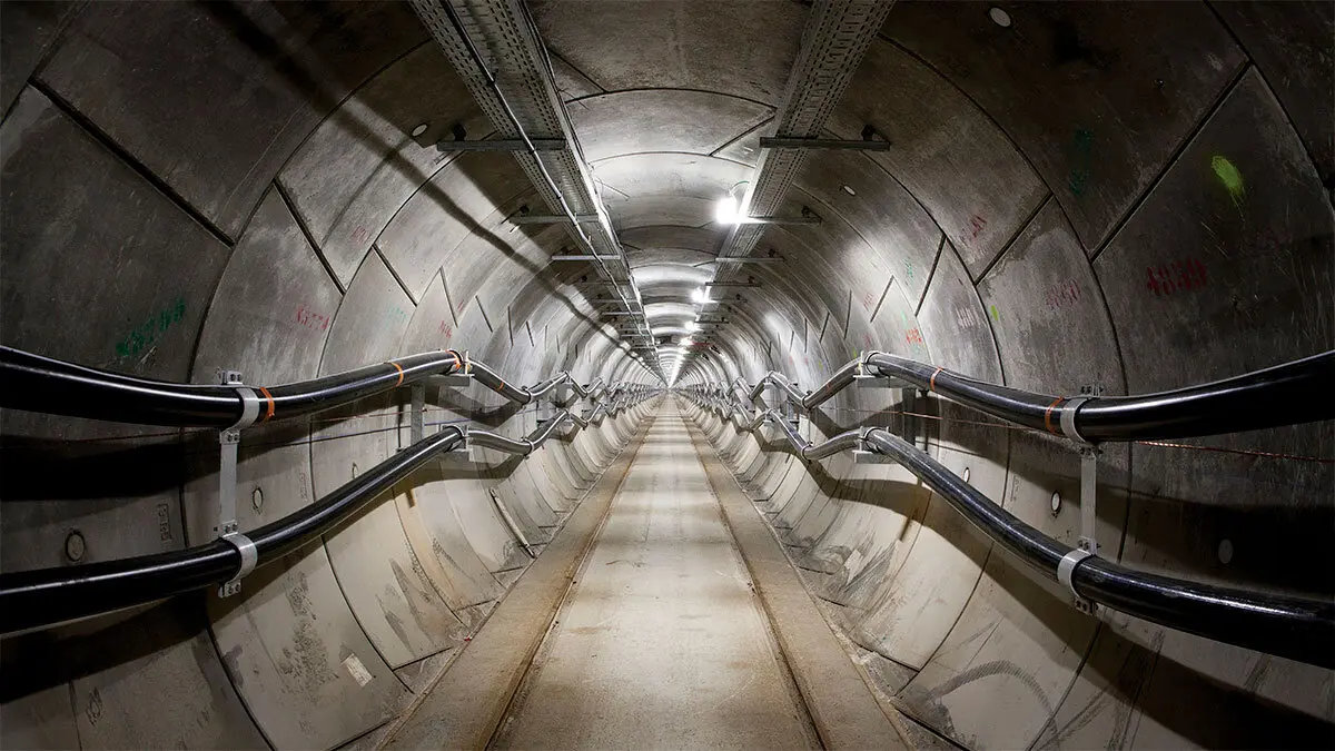 T&uacute;nel de alto voltaje entre Catalu&ntilde;a y Francia. Foto: RTE