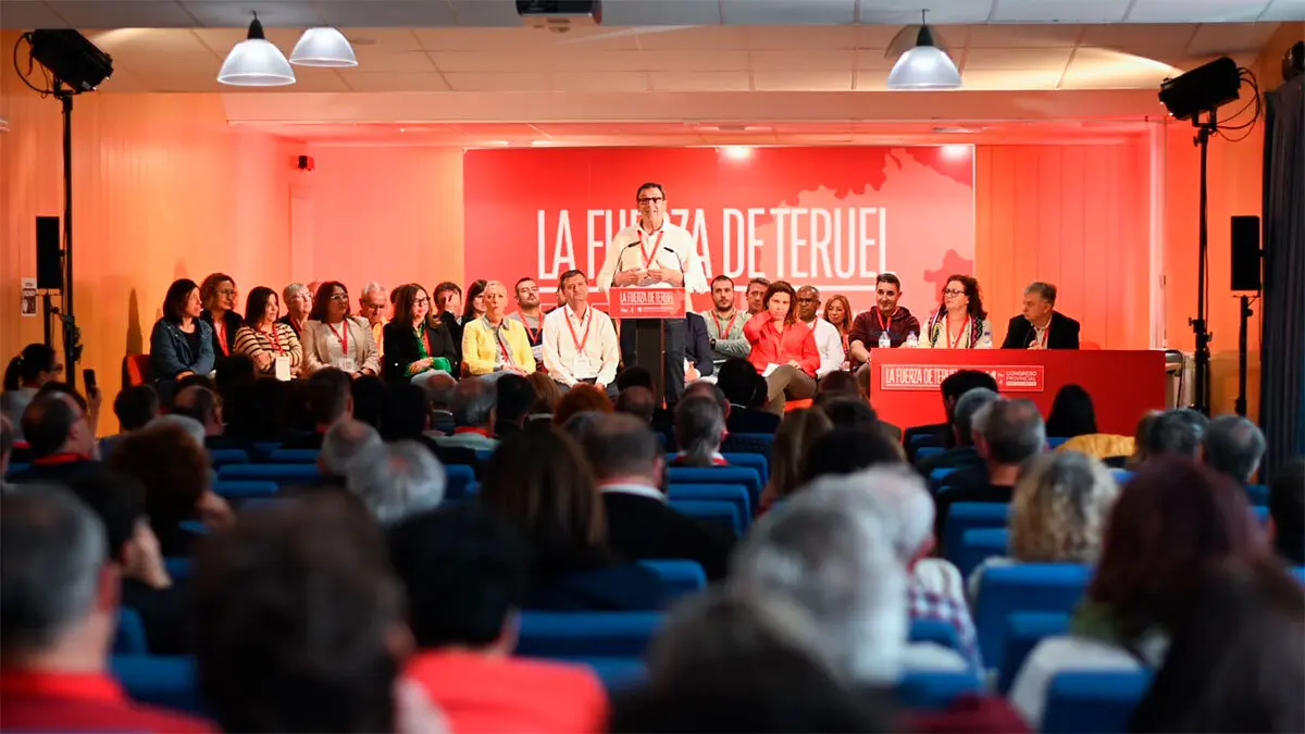 Intervenci&oacute;n de Rafa Gu&iacute;a en el Congreso Provincial. Foto: PSOE