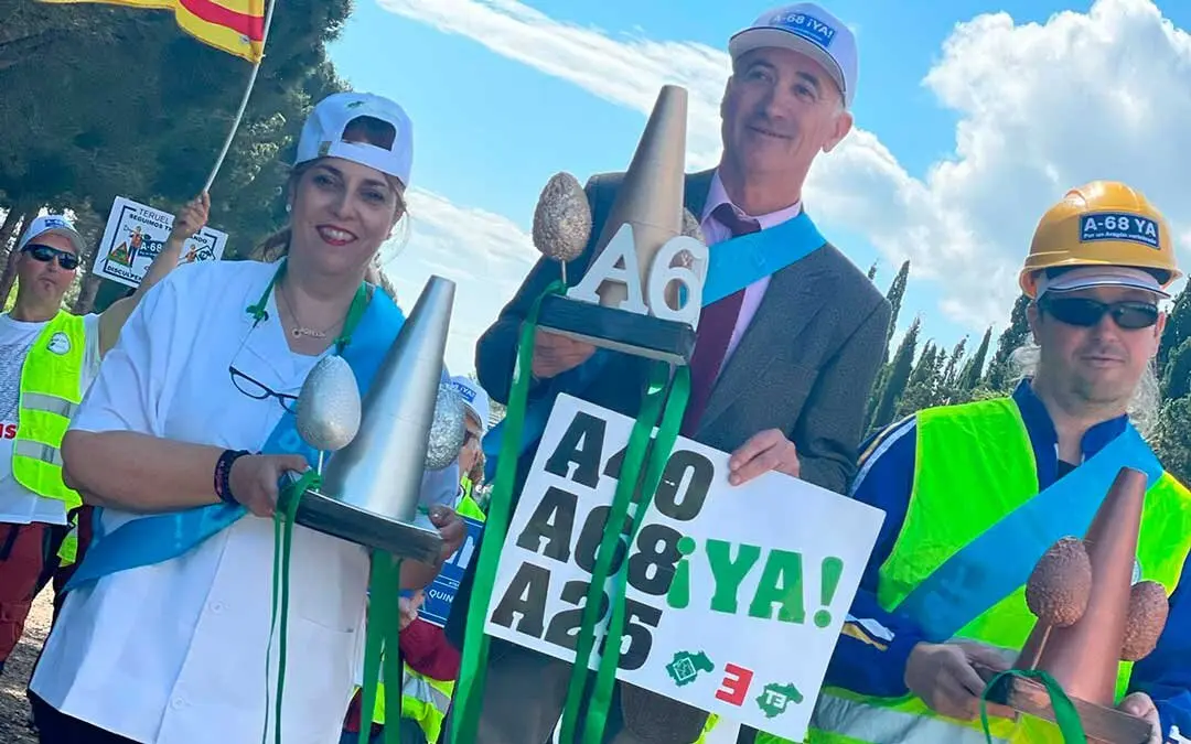 Marcha reivindicativa de Teruel Existe por la A-68 el pasado mes de mayo
