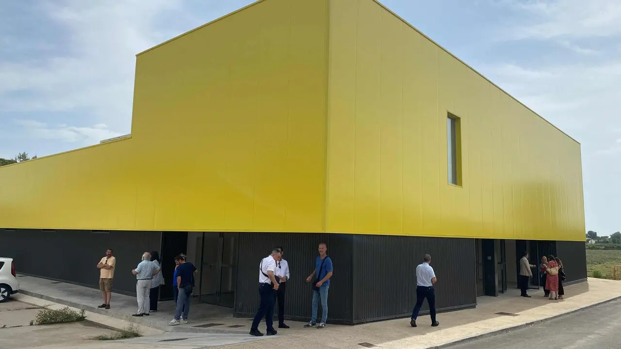 El nuevo pabell&oacute;n multiusos de Garrapinillos ya est&aacute; en marcha con aforo para 1.667 personas