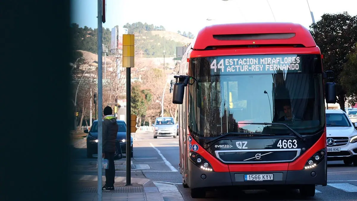bus-zaragoza-aver&iacute;as