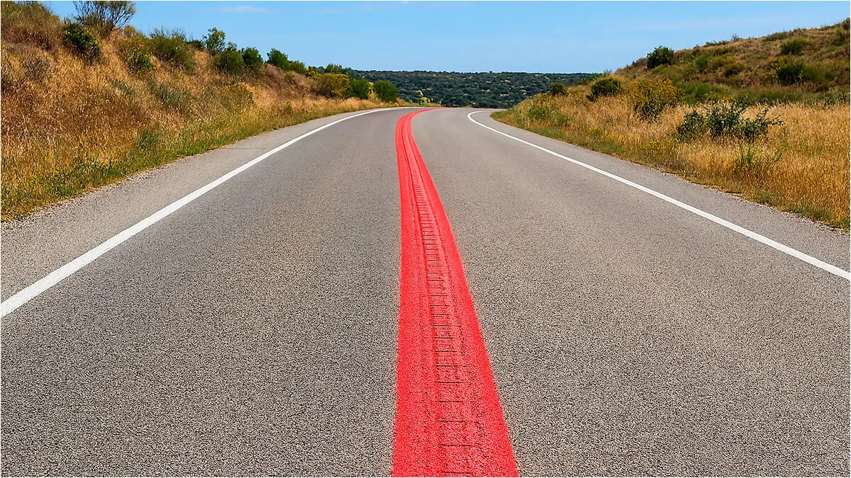 linea-roja-carretera