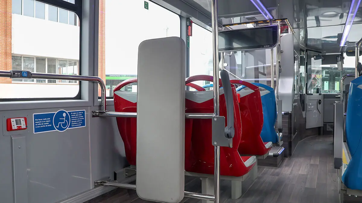 nueva-flota-bus-tur&iacute;stico-16