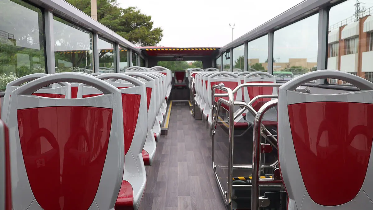 nueva-flota-bus-tur&iacute;stico-18