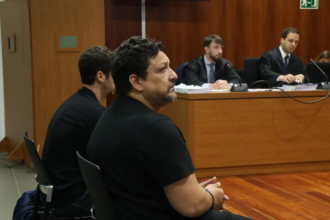 El Paletas, durante el juicio en la Audiencia Provincial de Zaragoza por el doble intento de asesinato sucedido en 2023. Foto: Pilar &Aacute;lvarez.