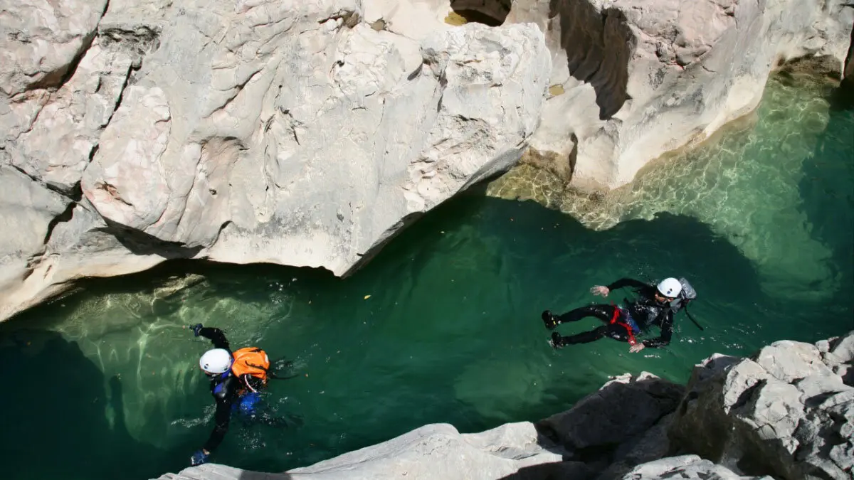 Descenso-de-Barrancos-Sierra-de-Guara-Huesca-baja